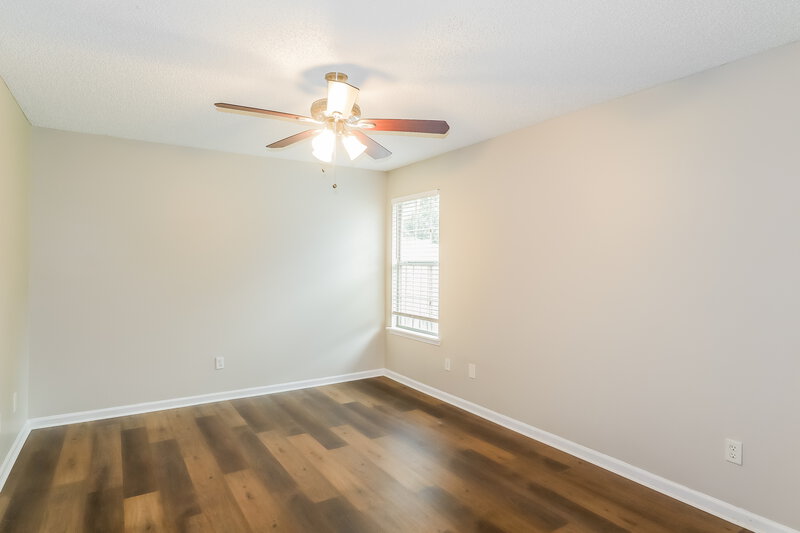 2,100/Mo, 11250 Hudderfield Cir S Jacksonville, FL 32246 Main Bedroom View