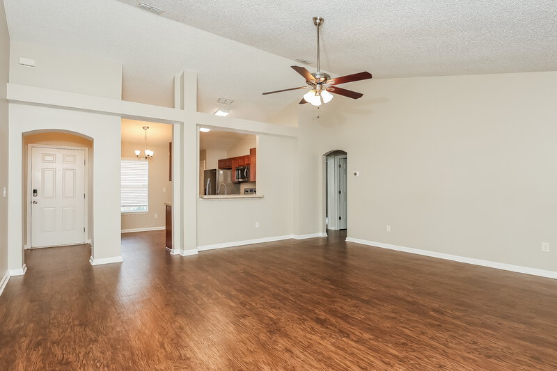 1,990/Mo, 3230 Chantilly Ct Orange Park, FL 32073 Living Room View
