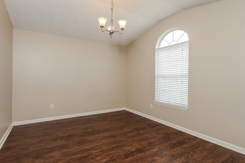 1,990/Mo, 3230 Chantilly Ct Orange Park, FL 32073 Dining Room View