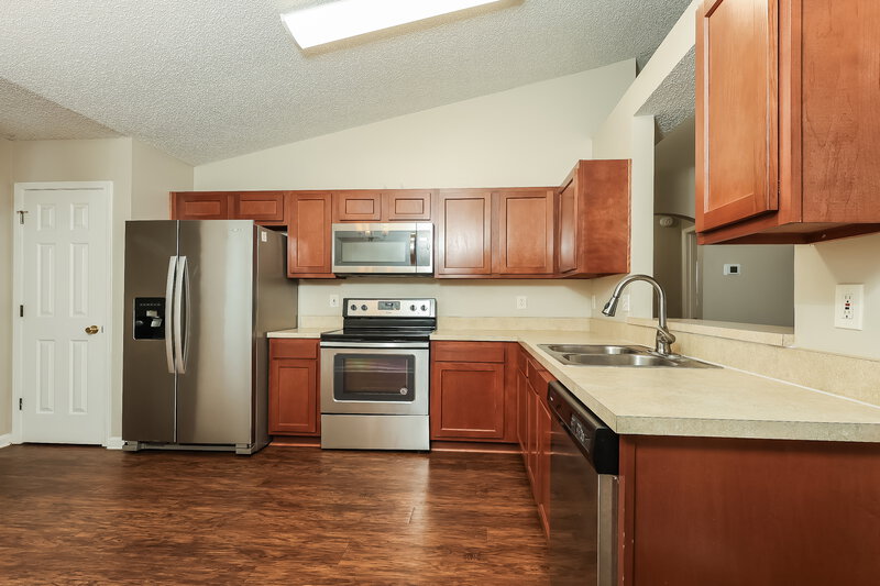 1,990/Mo, 3230 Chantilly Ct Orange Park, FL 32073 Kitchen View