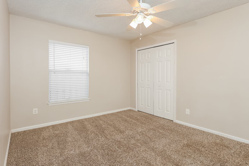 1,990/Mo, 3230 Chantilly Ct Orange Park, FL 32073 Bedroom View 2