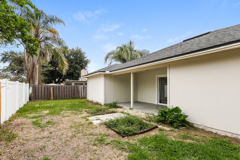 1,990/Mo, 3230 Chantilly Ct Orange Park, FL 32073 Rear View