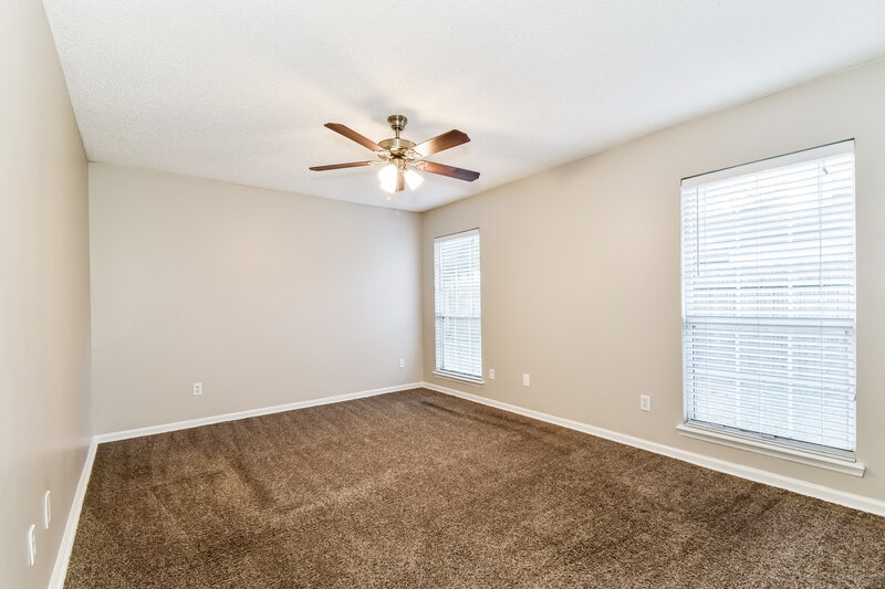2,215/Mo, 1243 Windy Willows Dr Jacksonville, FL 32225 Main Bedroom View 2