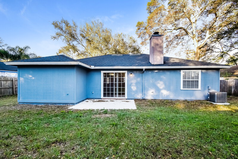 2,215/Mo, 1243 Windy Willows Dr Jacksonville, FL 32225 Rear View