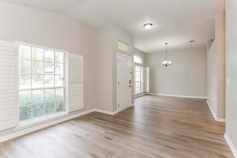 2,400/Mo, 923 Mystic Harbor Dr Jacksonville, FL 32225 Living Room View