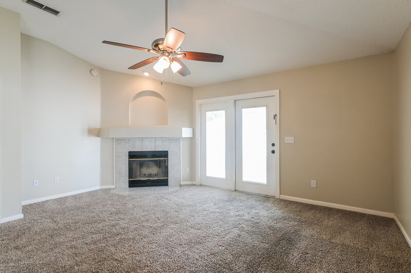 2,385/Mo, 573 Redberry Ln Saint Johns, FL 32259 Family Room View 3