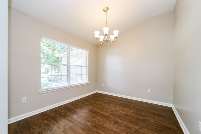 1,830/Mo, 2844 Cross Creek Dr Green Cove Springs, FL 32043 Dining Room View