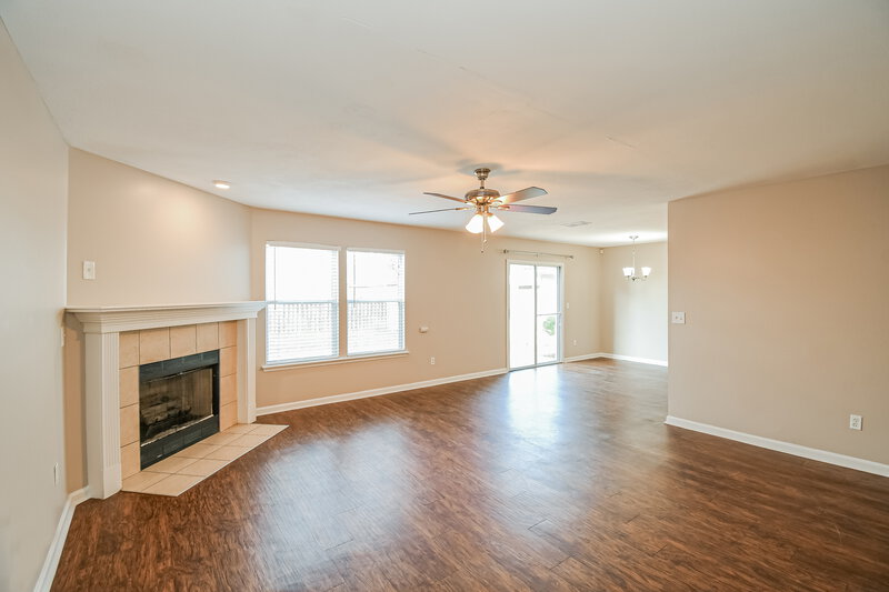 1,905/Mo, 1848 Pineta Cove Dr Middleburg, FL 32068 Living Room View 2