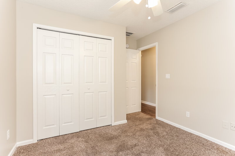1,815/Mo, 1841 Creekview Dr Green Cove Springs, FL 32043 Bedroom View