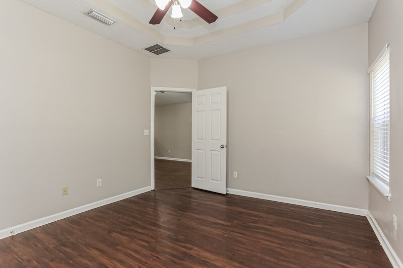 1,810/Mo, 10975 Campus Heights Ln Jacksonville, FL 32218 Main Bedroom View 2