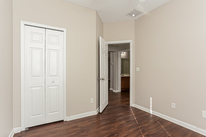 1,810/Mo, 10975 Campus Heights Ln Jacksonville, FL 32218 Bedroom View 2