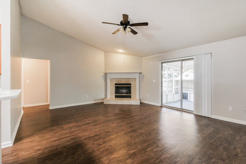 2,065/Mo, 13967 Ridgewick Dr Jacksonville, FL 32218 Living Room View