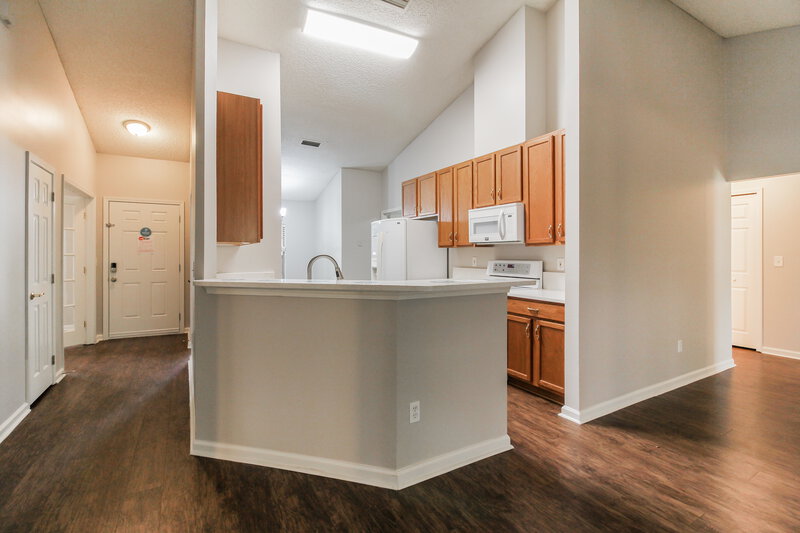 2,065/Mo, 13967 Ridgewick Dr Jacksonville, FL 32218 Kitchen View 2