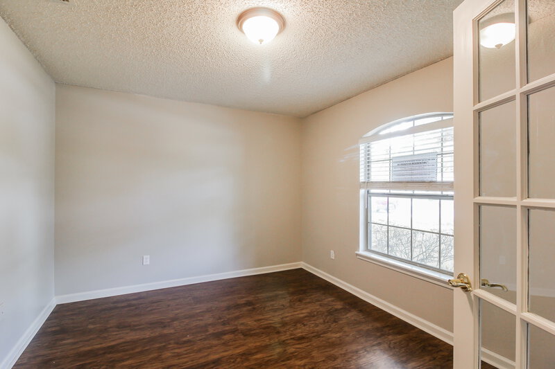 2,065/Mo, 13967 Ridgewick Dr Jacksonville, FL 32218 Office View