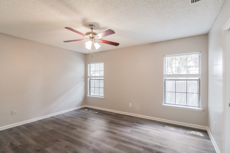 2,065/Mo, 13967 Ridgewick Dr Jacksonville, FL 32218 Main Bedroom View