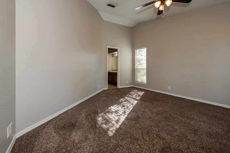 1,965/Mo, 11152 W Cloverhill Cir Jacksonville, FL 32257 Main Bedroom View
