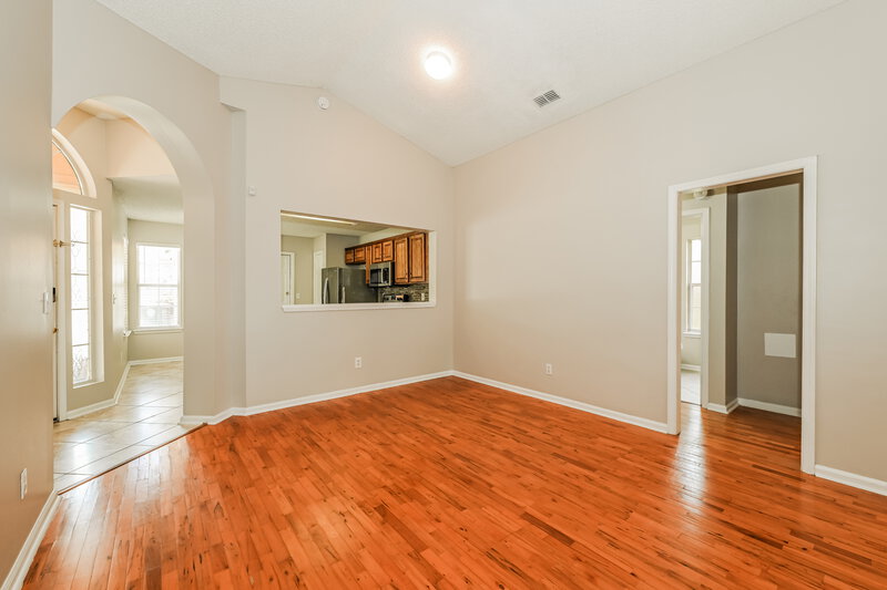 2,215/Mo, 2877 Sutton Estates Cir N (2) Jacksonville, FL 32223 Dining Room View