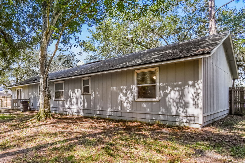 1,980/Mo, 10719 Gelding Dr Jacksonville, FL 32257 Rear View