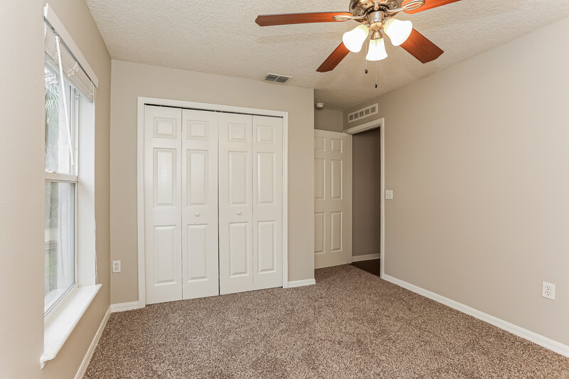 1,920/Mo, 12202 Glen Hollow Dr Jacksonville, FL 32226 Bedroom View