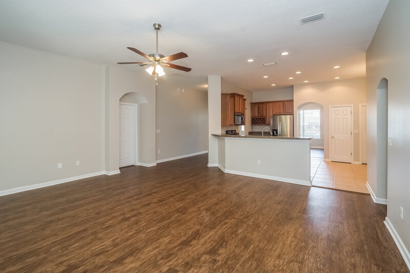 3,290/Mo, 14081 Bradley Cove Rd Jacksonville, FL 32218 Living Room View 2