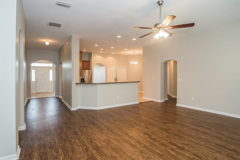 3,290/Mo, 14081 Bradley Cove Rd Jacksonville, FL 32218 Living Room View 3