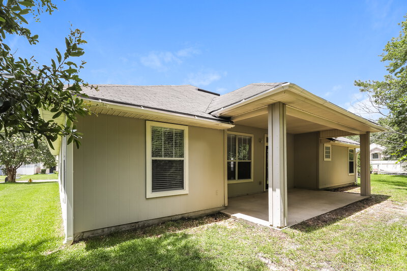 2,285/Mo, 14081 Bradley Cove Rd Jacksonville, FL 32218 Rear View