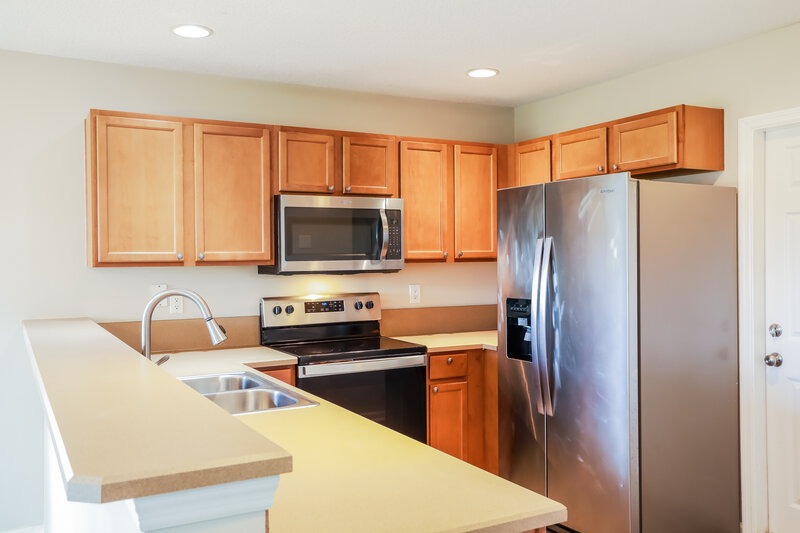 1,735/Mo, 635 Sunny Stroll Dr Middleburg, FL 32068 Kitchen View