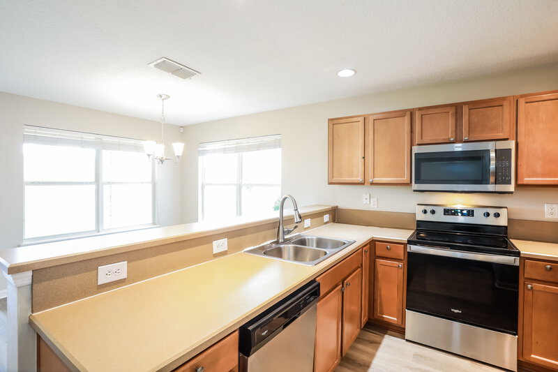 1,735/Mo, 635 Sunny Stroll Dr Middleburg, FL 32068 Kitchen View 2
