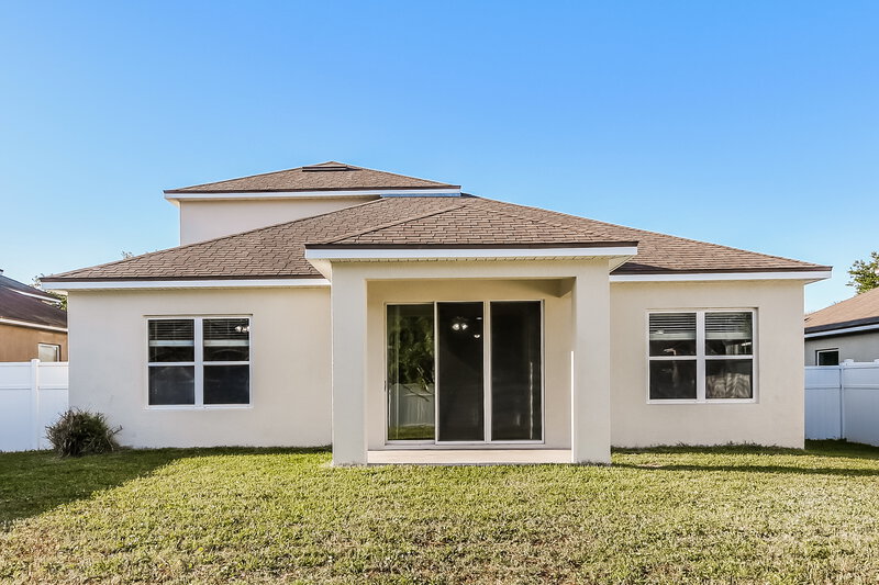 2,260/Mo, 829 Celebration Ln Middleburg, FL 32068 Rear View