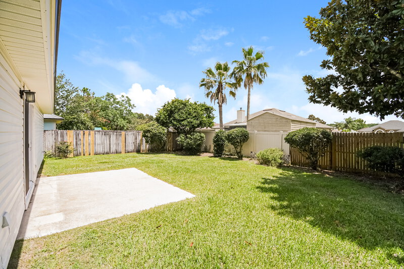 1,815/Mo, 557 Fallen Timbers Dr Orange Park, FL 32073 Rear View
