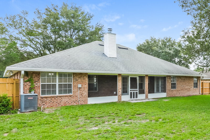 2,245/Mo, 3209 Silverado Cir Green Cove Springs, FL 32043 Rear View