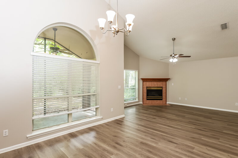 2,265/Mo, 1527 Linkside dr Fleming Island, FL 32003 Dining Room View 2
