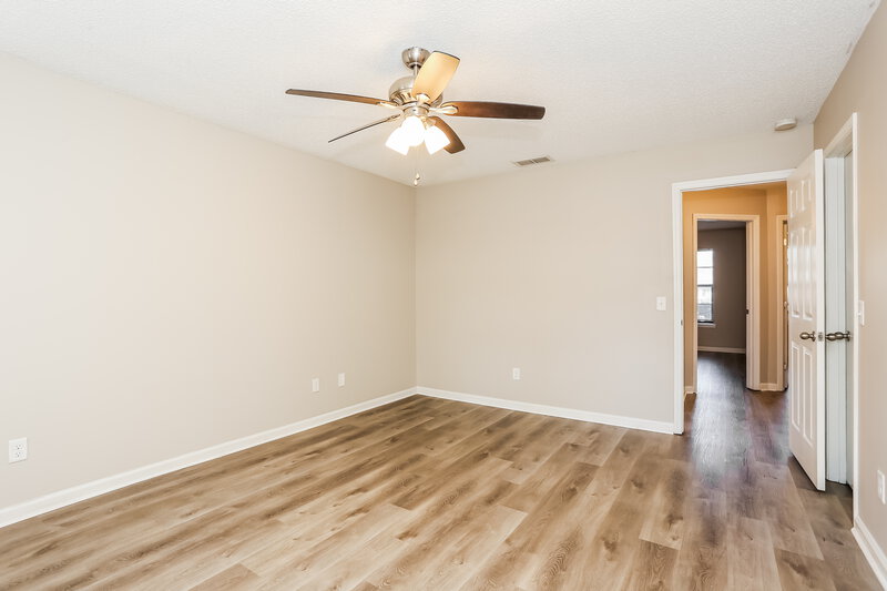 2,990/Mo, 4355 E Pine Inlet St Jacksonville, FL 32277 Main Bedroom View 2