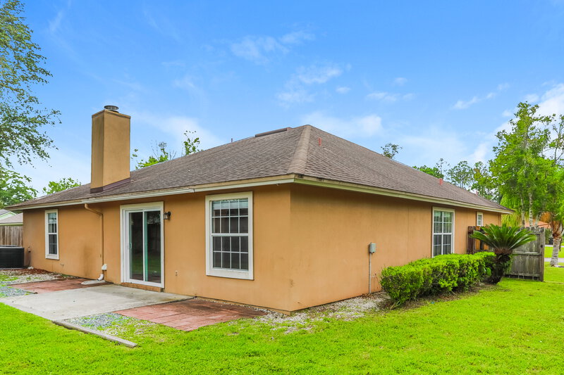 1,965/Mo, 607 Cozybrook Ln Fleming Island, FL 32003 Rear View
