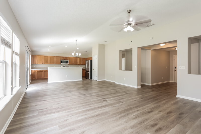1,815/Mo, 2267 Brian Lakes Dr E Jacksonville, FL 32221 Living Room View