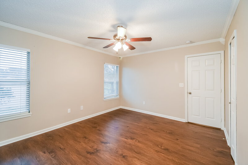 1,780/Mo, 3385 International Village Dr W Jacksonville, FL 32277 Main Bedroom View 2