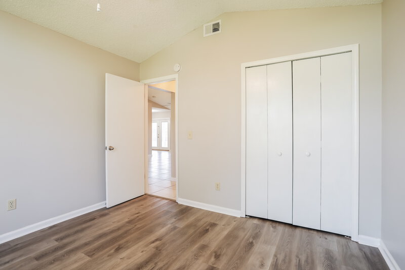 1,675/Mo, 7758 Pepper Cir W. Jacksonville, FL 32244 Bedroom View 2