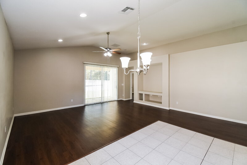 1,910/Mo, 3052 Litchfield Dr Orange Park, FL 32065 Living Room View 3