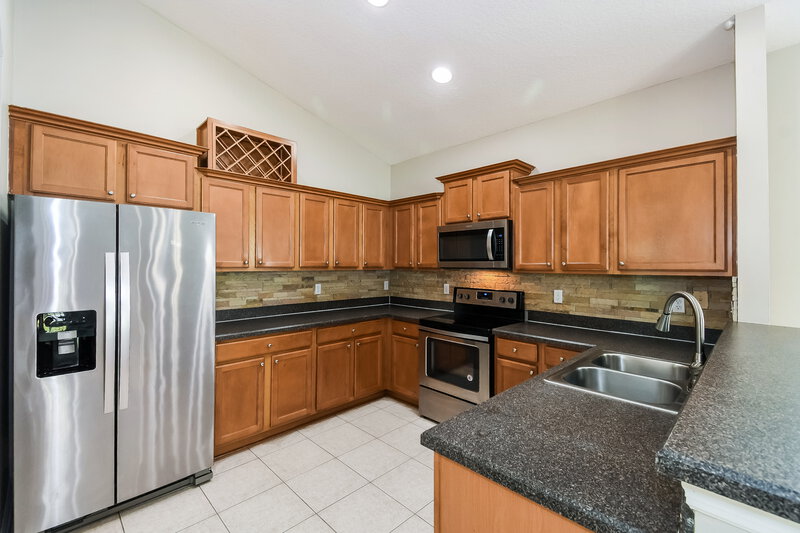 1,910/Mo, 3052 Litchfield Dr Orange Park, FL 32065 Kitchen View