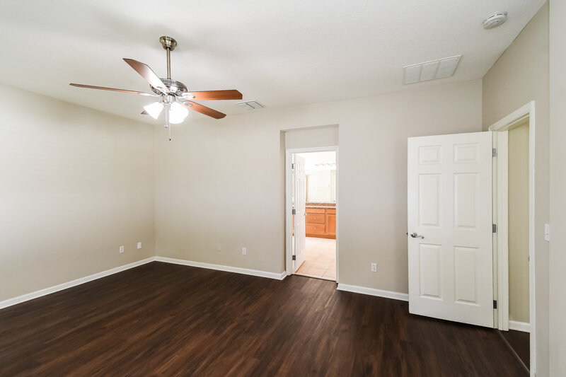 1,910/Mo, 3052 Litchfield Dr Orange Park, FL 32065 Main Bedroom View 2