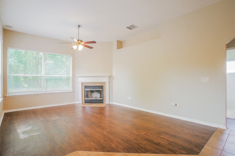 2,770/Mo, 11867 Magnolia Falls Dr Jacksonville, FL 32258 Living Room View