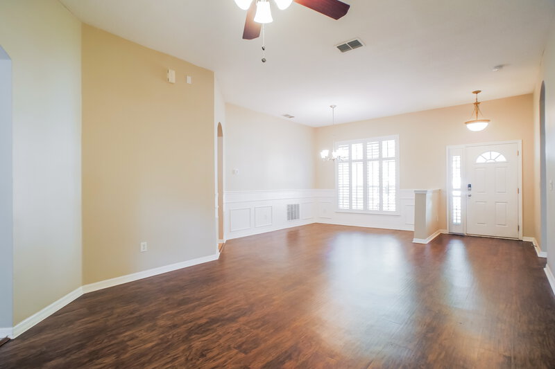 2,770/Mo, 11867 Magnolia Falls Dr Jacksonville, FL 32258 Living Room View 2