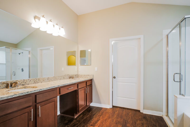 2,770/Mo, 11867 Magnolia Falls Dr Jacksonville, FL 32258 Main Bathroom View