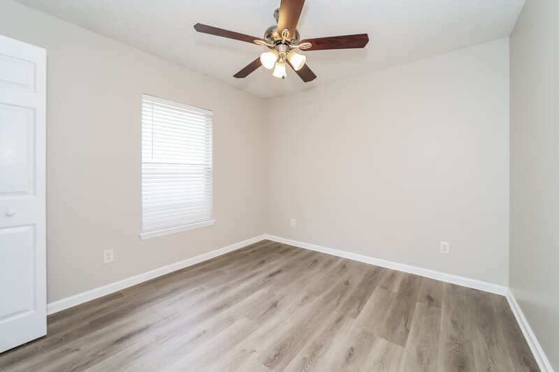 1,750/Mo, 1520 Seawolf Trl Jacksonville, FL 32221 Bedroom View