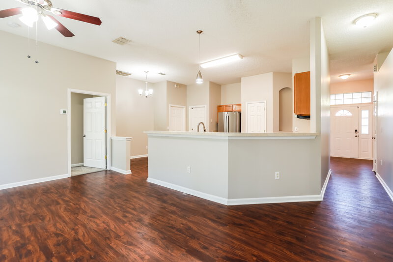 1,895/Mo, 7910 Westport Bay Ct Jacksonville, FL 32244 Living Room View