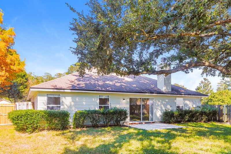 1,895/Mo, 7910 Westport Bay Ct Jacksonville, FL 32244 Rear View 2