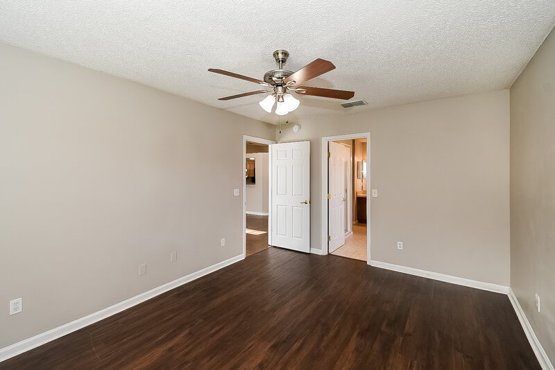 2,160/Mo, 4432 Black Alder Ct Jacksonville, FL 32258 Main Bedroom View 2