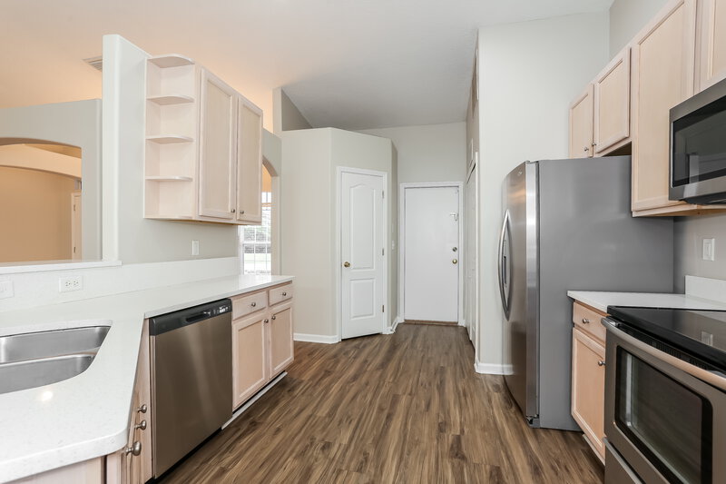 2,045/Mo, 3021 Captiva Bluff Cir Jacksonville, FL 32226 Kitchen View 2