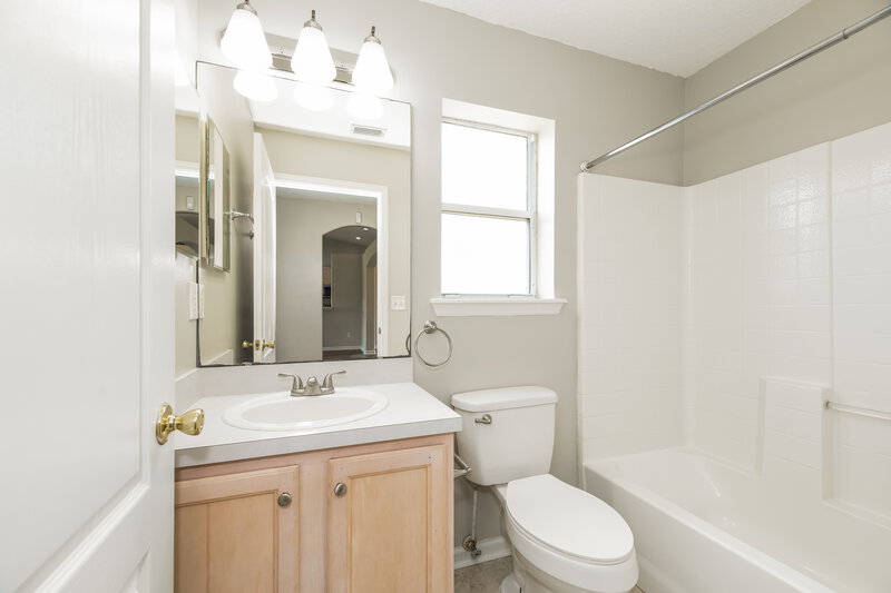 2,075/Mo, 3021 Captiva Bluff Cir Jacksonville, FL 32226 Bathroom View