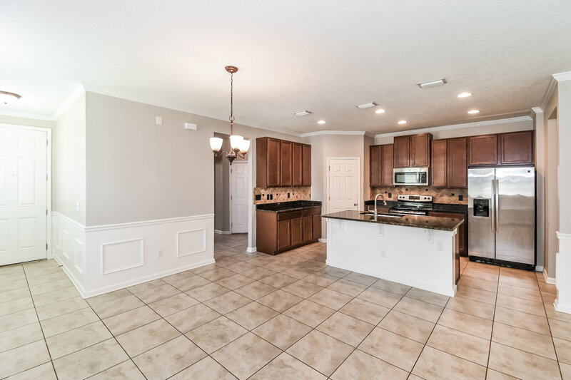 1,860/Mo, 11769 Lake Bend Circle Jacksonville, FL 32218 Living Room View 2